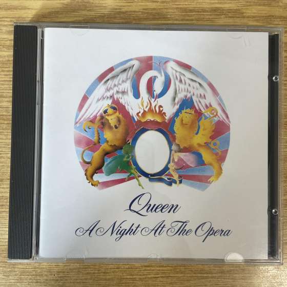 CD Queen – A Night At The...