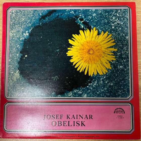 Josef Kainar – Obelisk